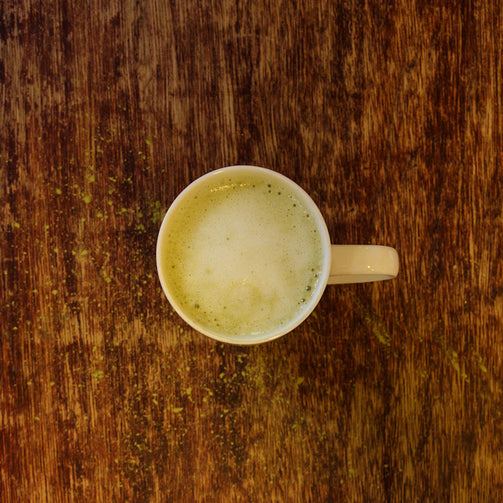 Matcha latte caliente 12oz (354ml)