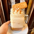 Lotus Latte Frío 16oz (473ml)