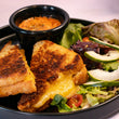 Grilled Cheese Clásico